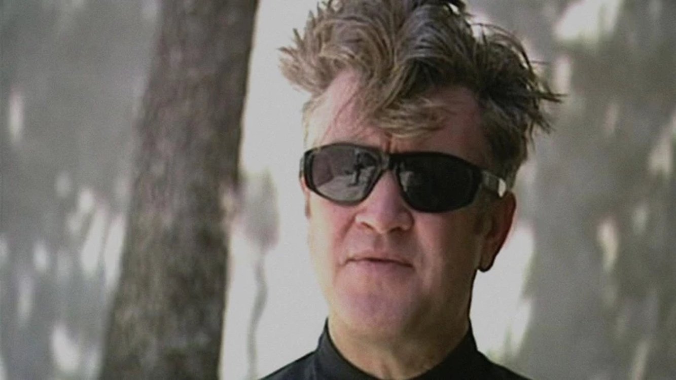 Pretty as a Picture: The Art of David Lynch Background