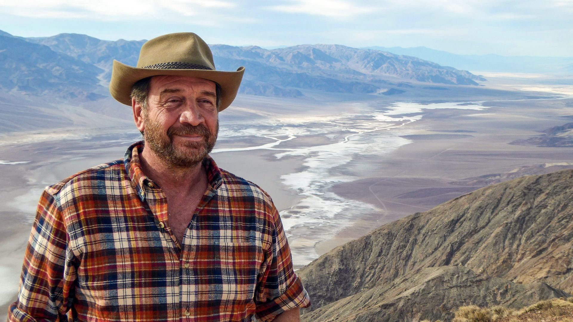 Into Death Valley with Nick Knowles Background