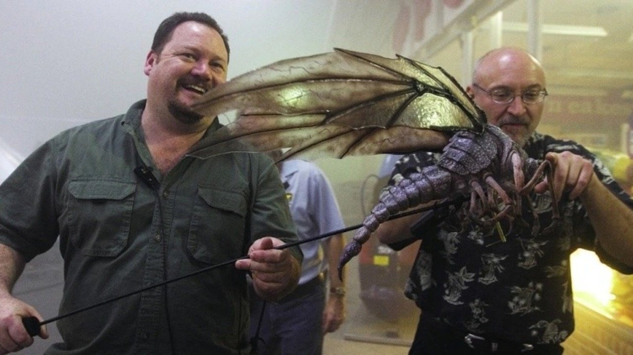 When Darkness Came: The Making of 'The Mist' Background