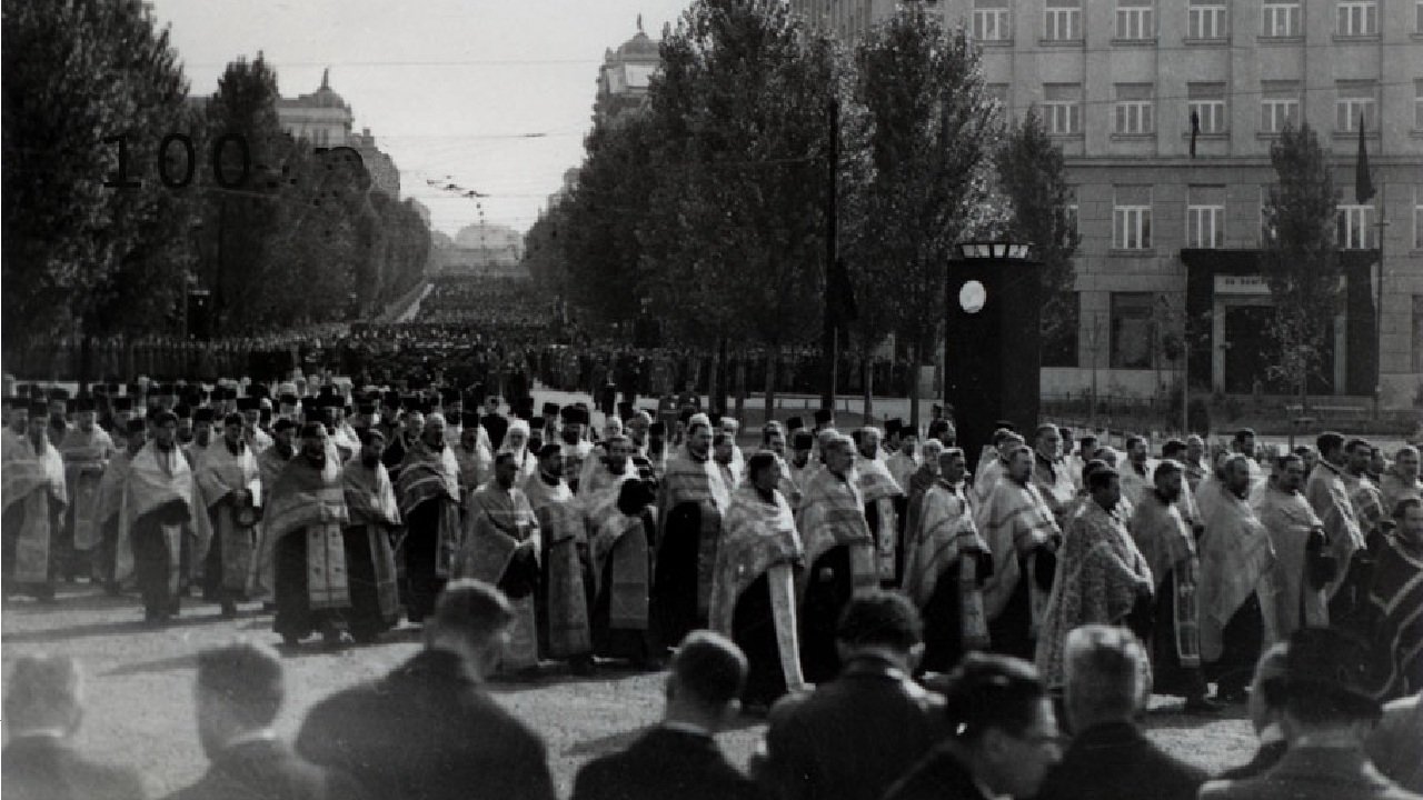 Funeral of King Alexander Background