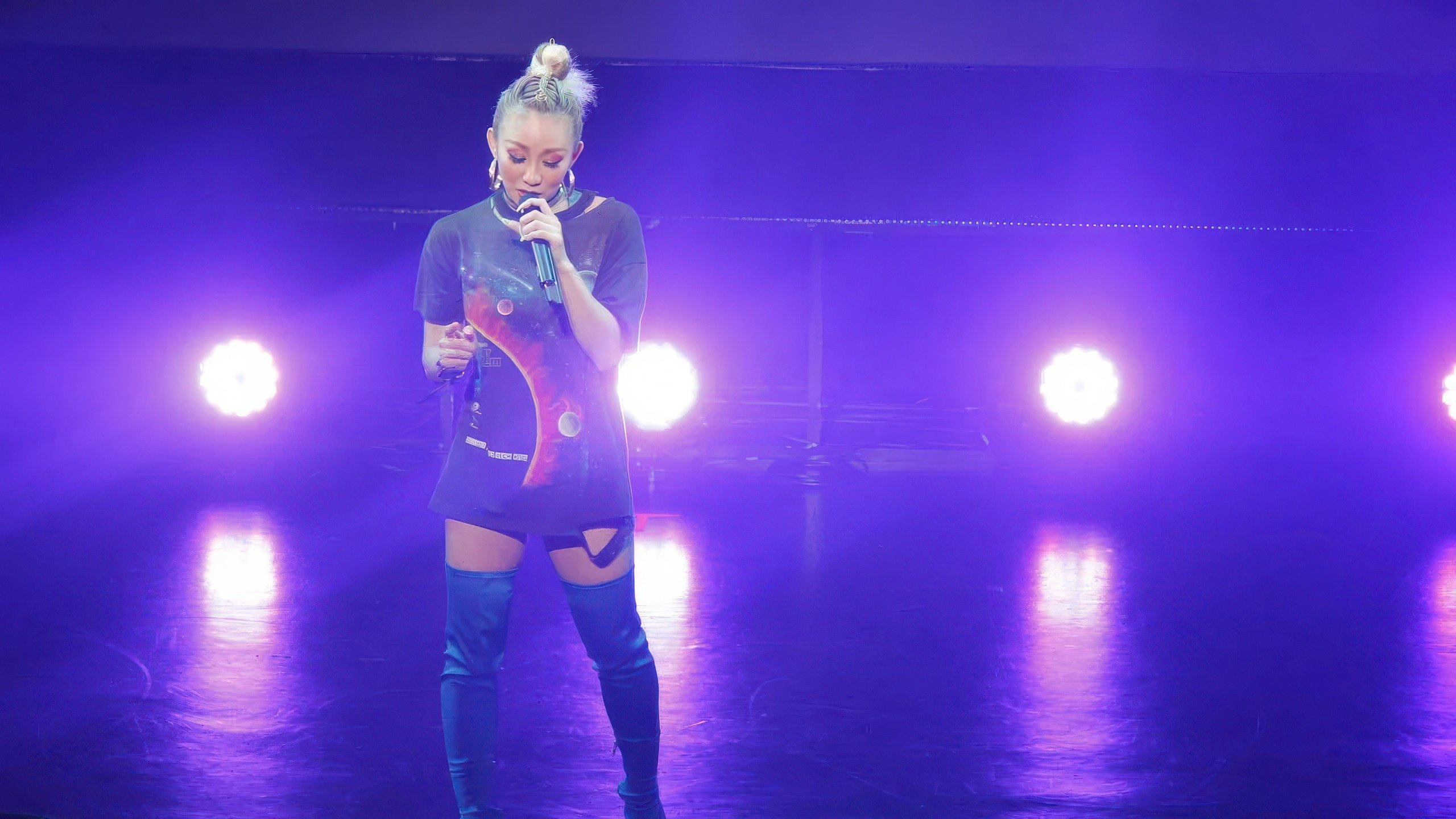 KODA KUMI LIVE TOUR 2018 ~DNA~ Background