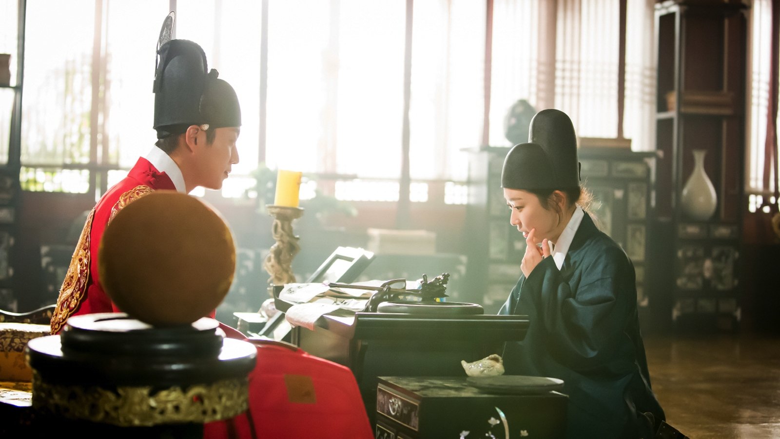 Splash Splash Love Background