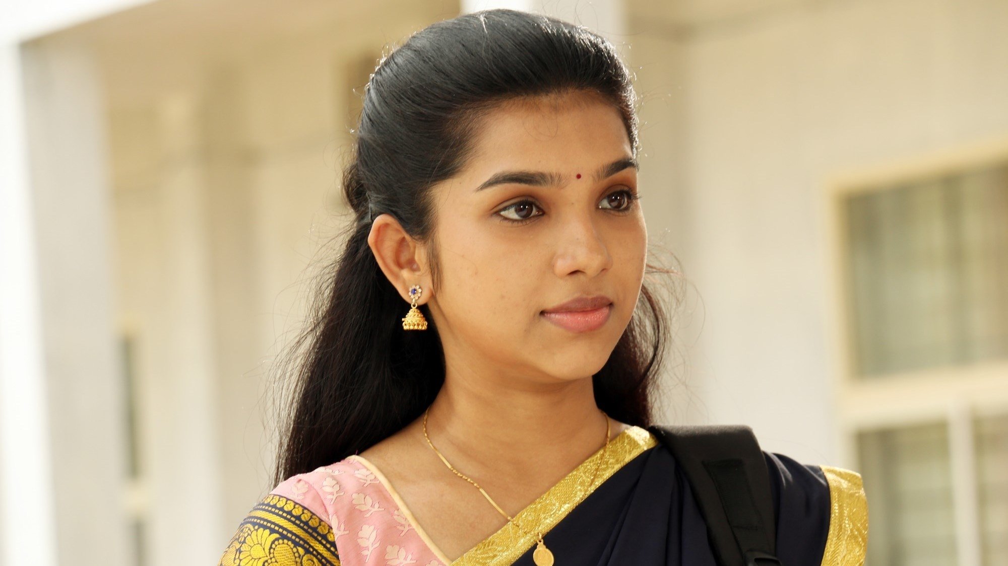 Thanga Radham Background