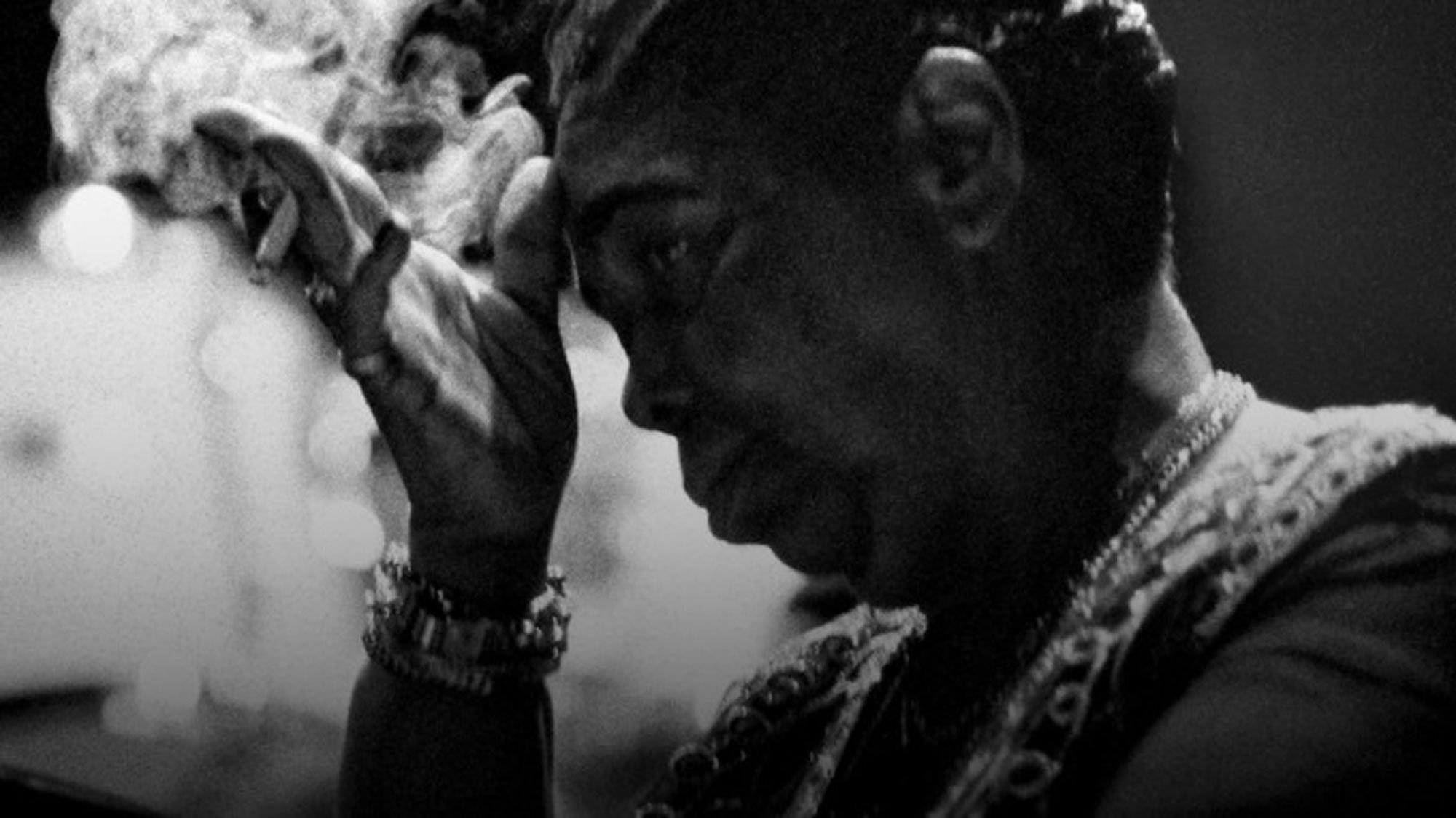 Cesária Évora Background