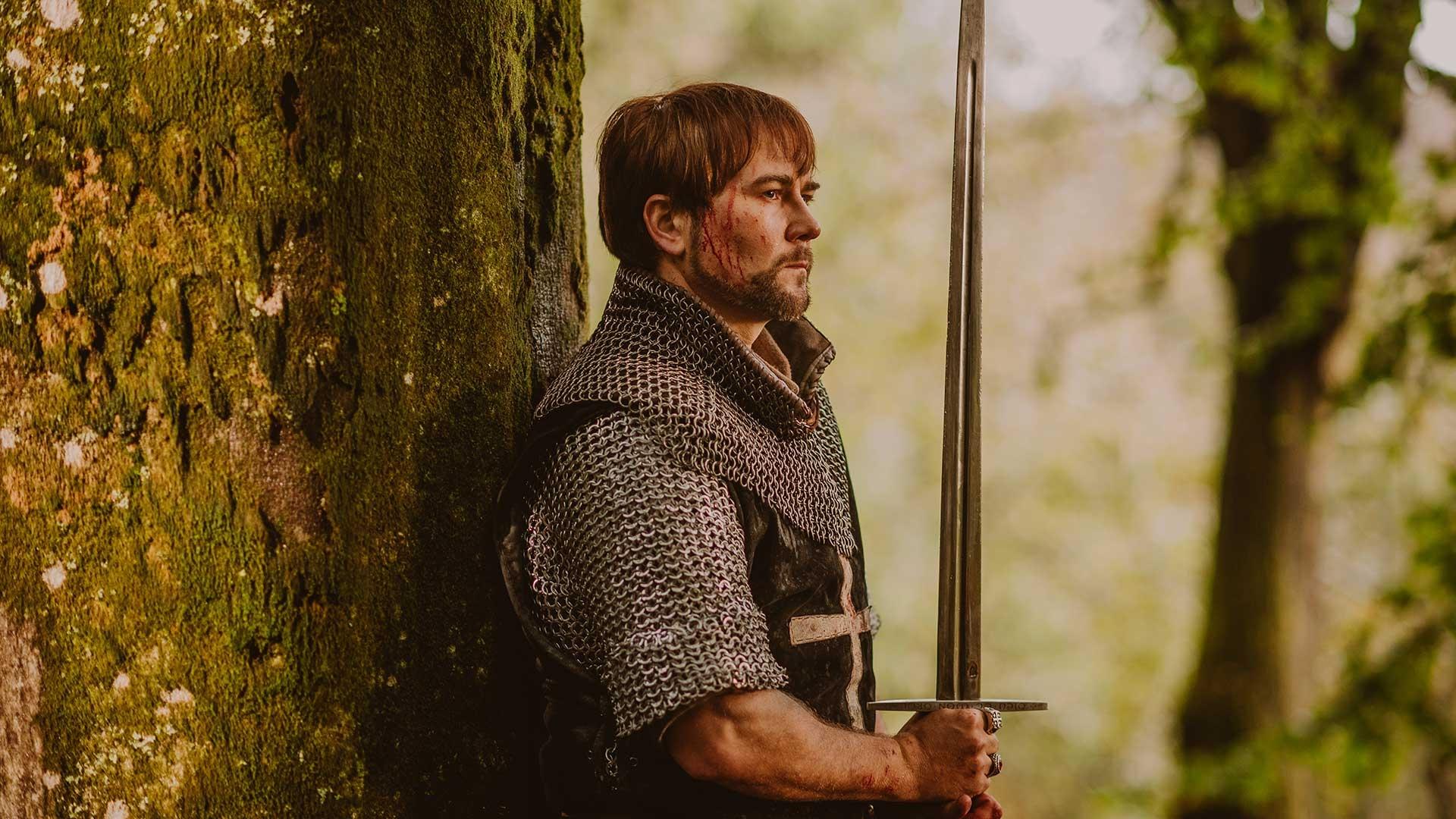 Kingslayer Background