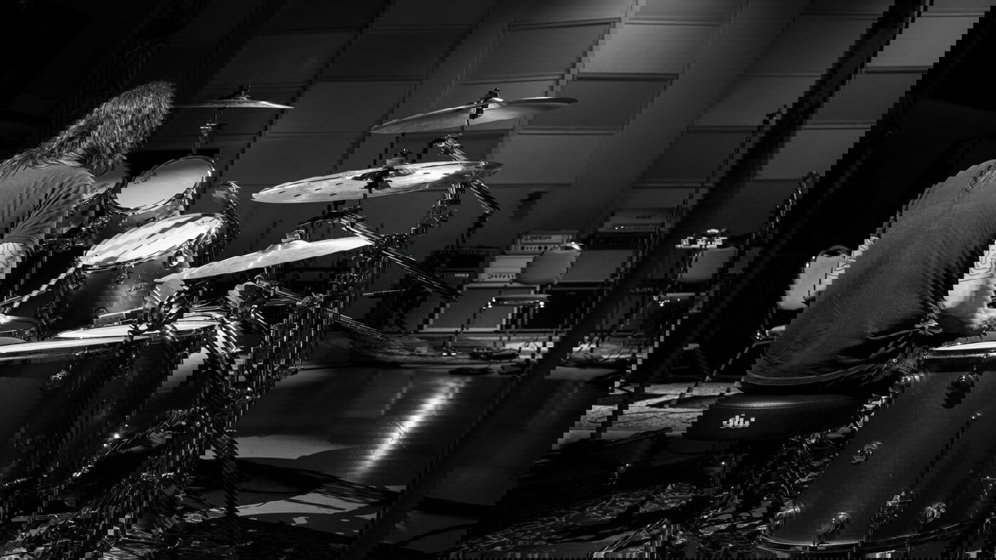Play Background