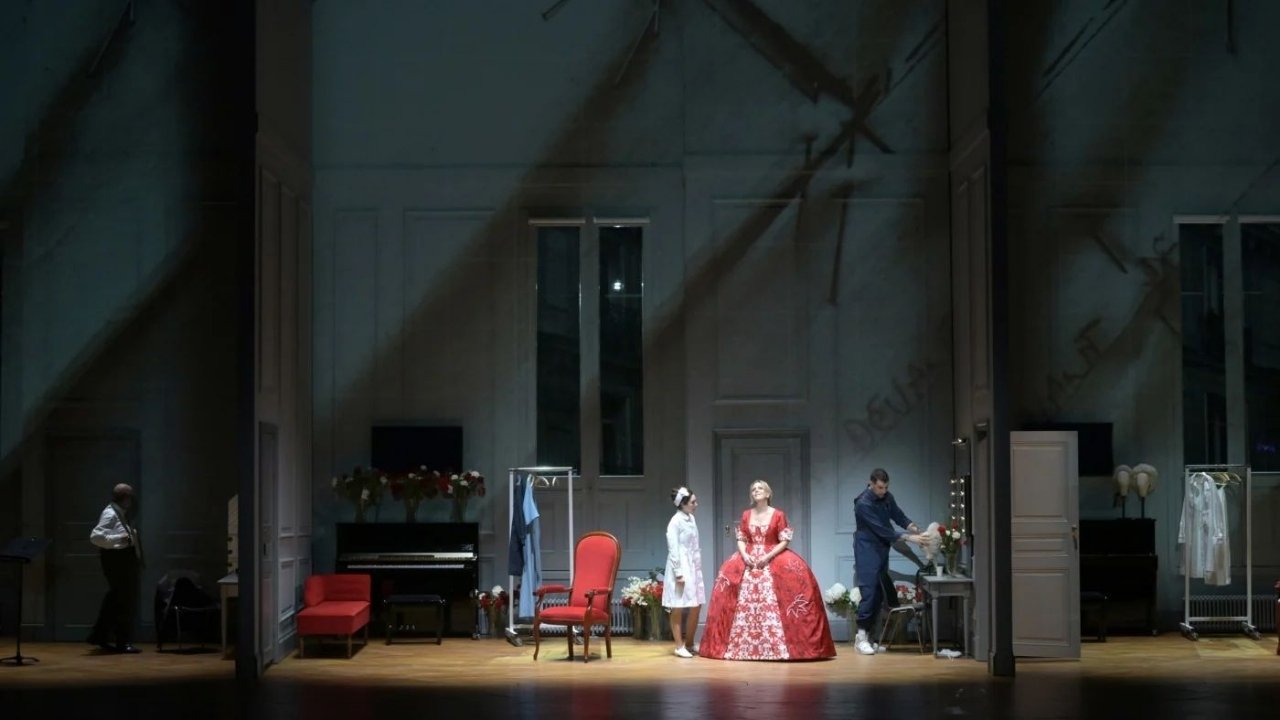 Les Noces de Figaro, Opéra Garnier de Paris Background