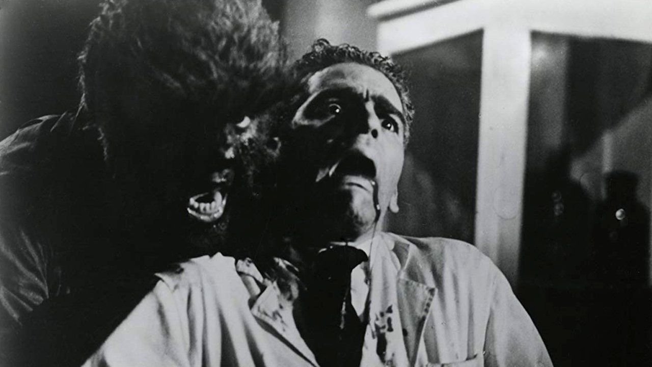 Face of the Screaming Werewolf Background