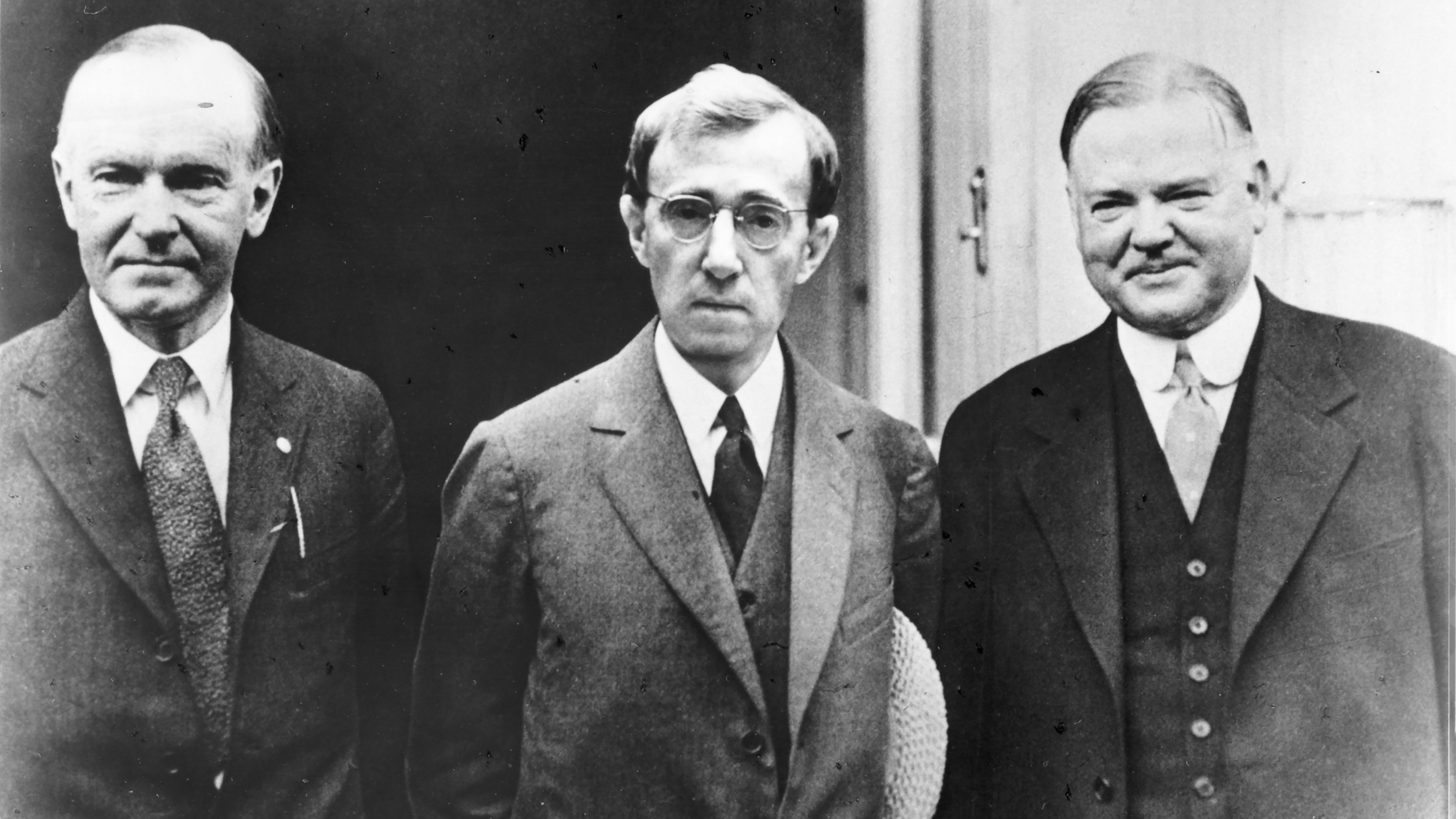Zelig Background
