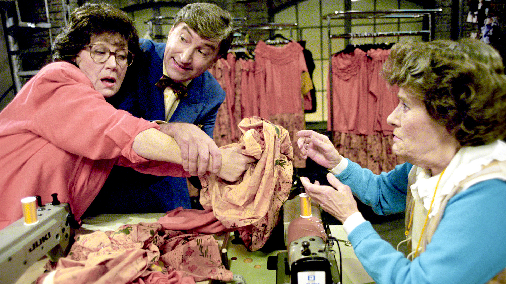 Fredrikssons fabrikk Background