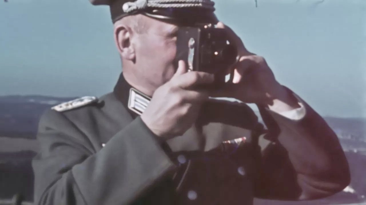 Dans l'intimité des nazis Background