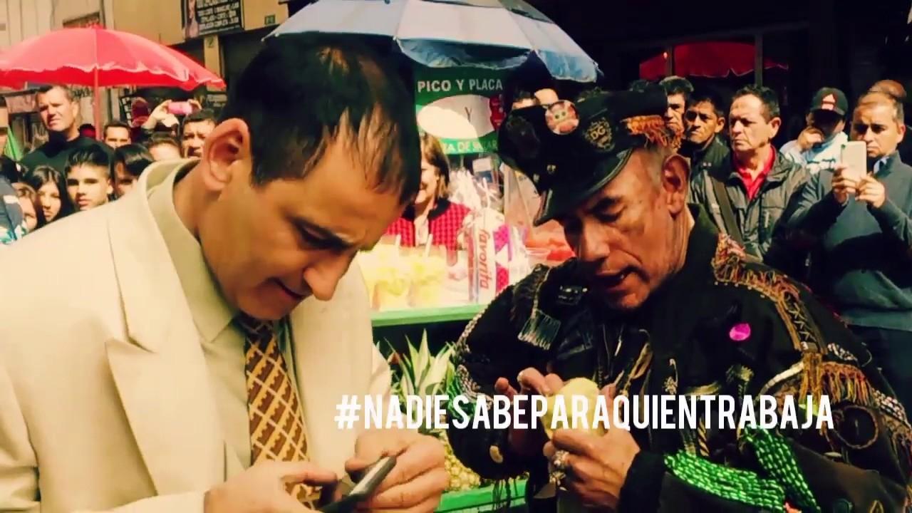Nadie sabe para quien trabaja Background
