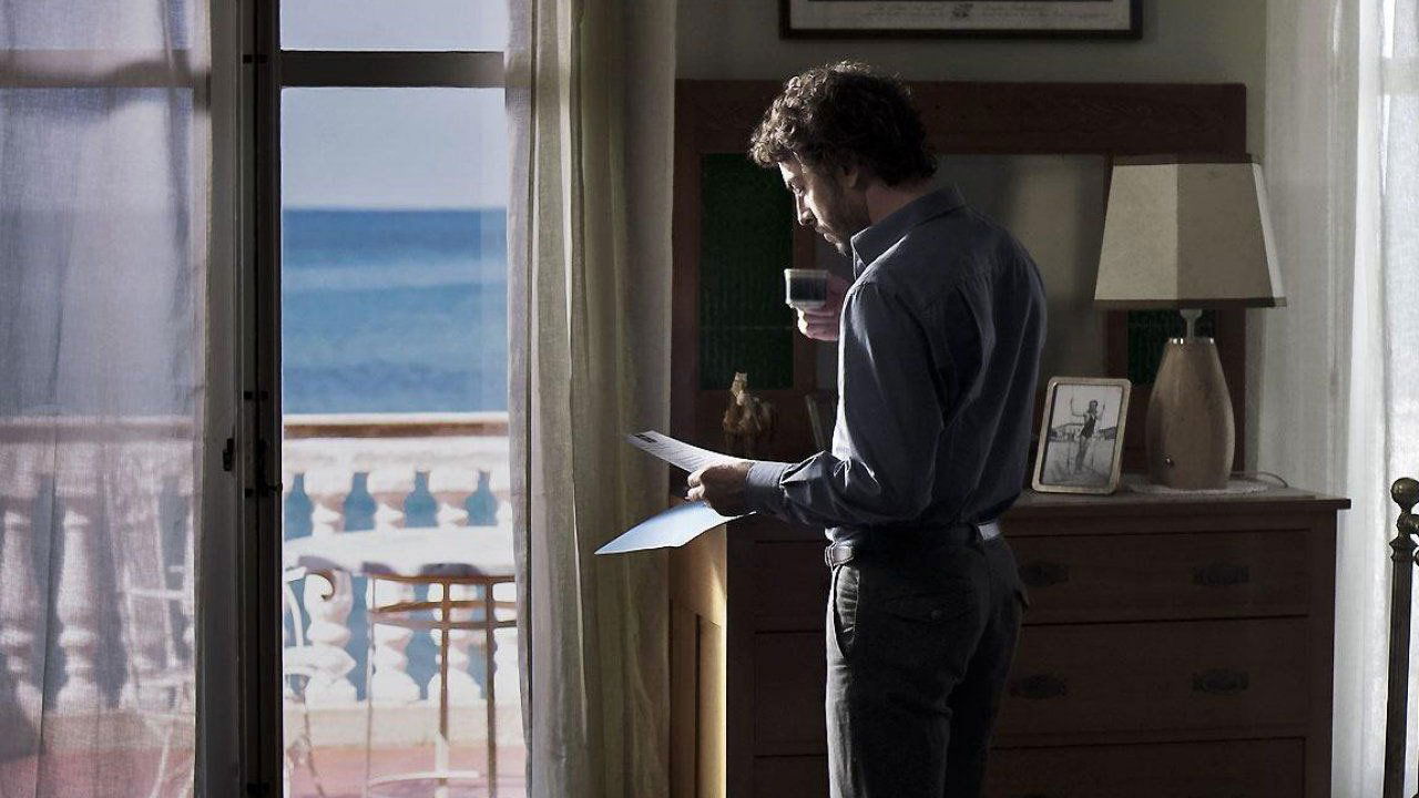 The Young Montalbano Background