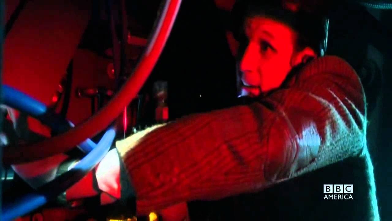 Doctor Who: The Doctor, The Widow and The Wardrobe Prequel Background
