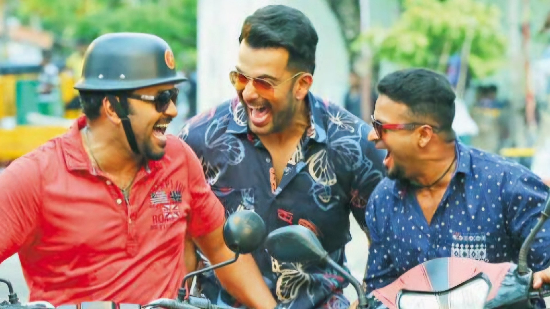 Amar Akbar Anthony Background