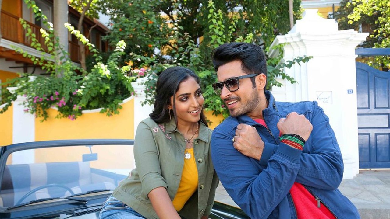 Dhanusu Raasi Neyargalae Background