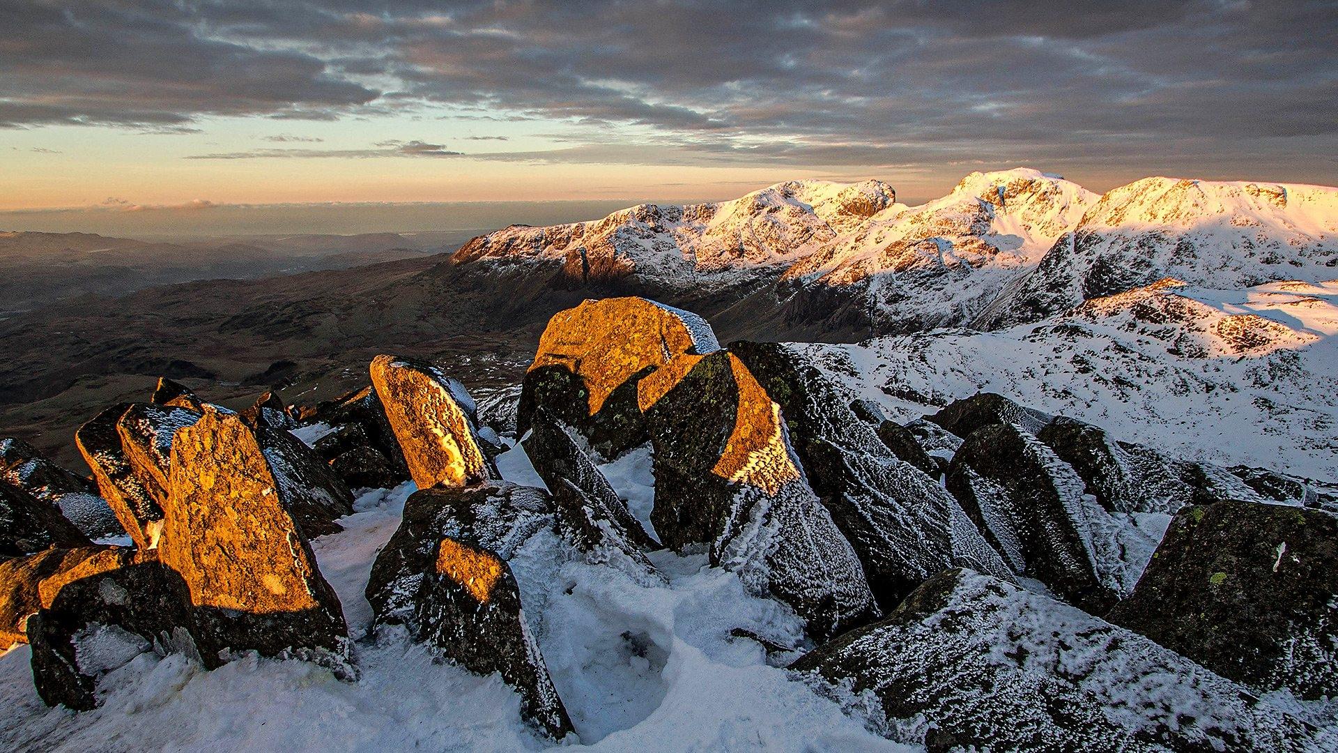 Life of a Mountain: A Year on Scafell Pike Background
