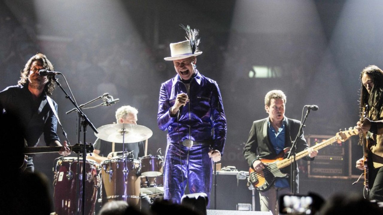 The Tragically Hip - Long Time Running Background