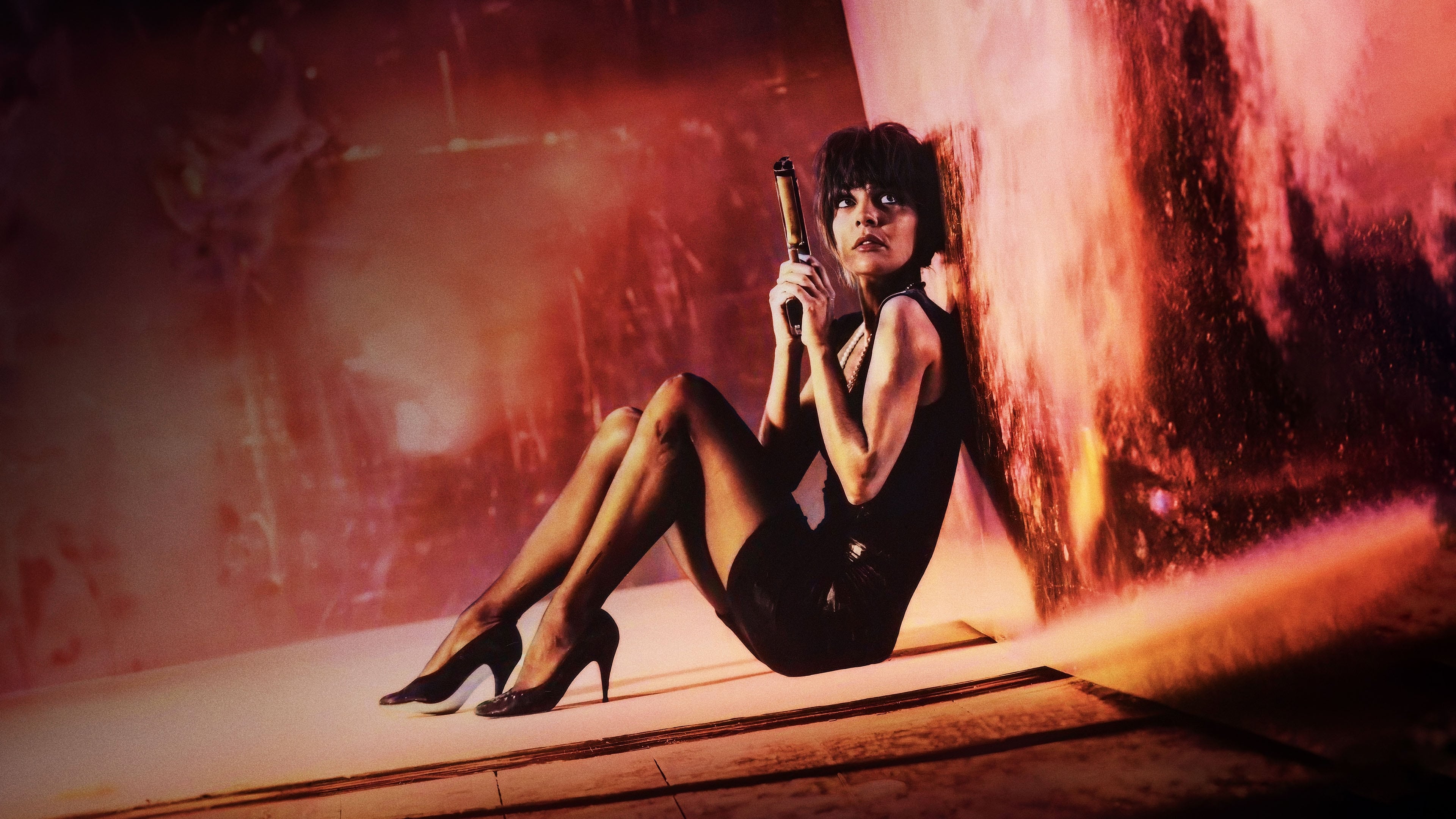 La Femme Nikita Background