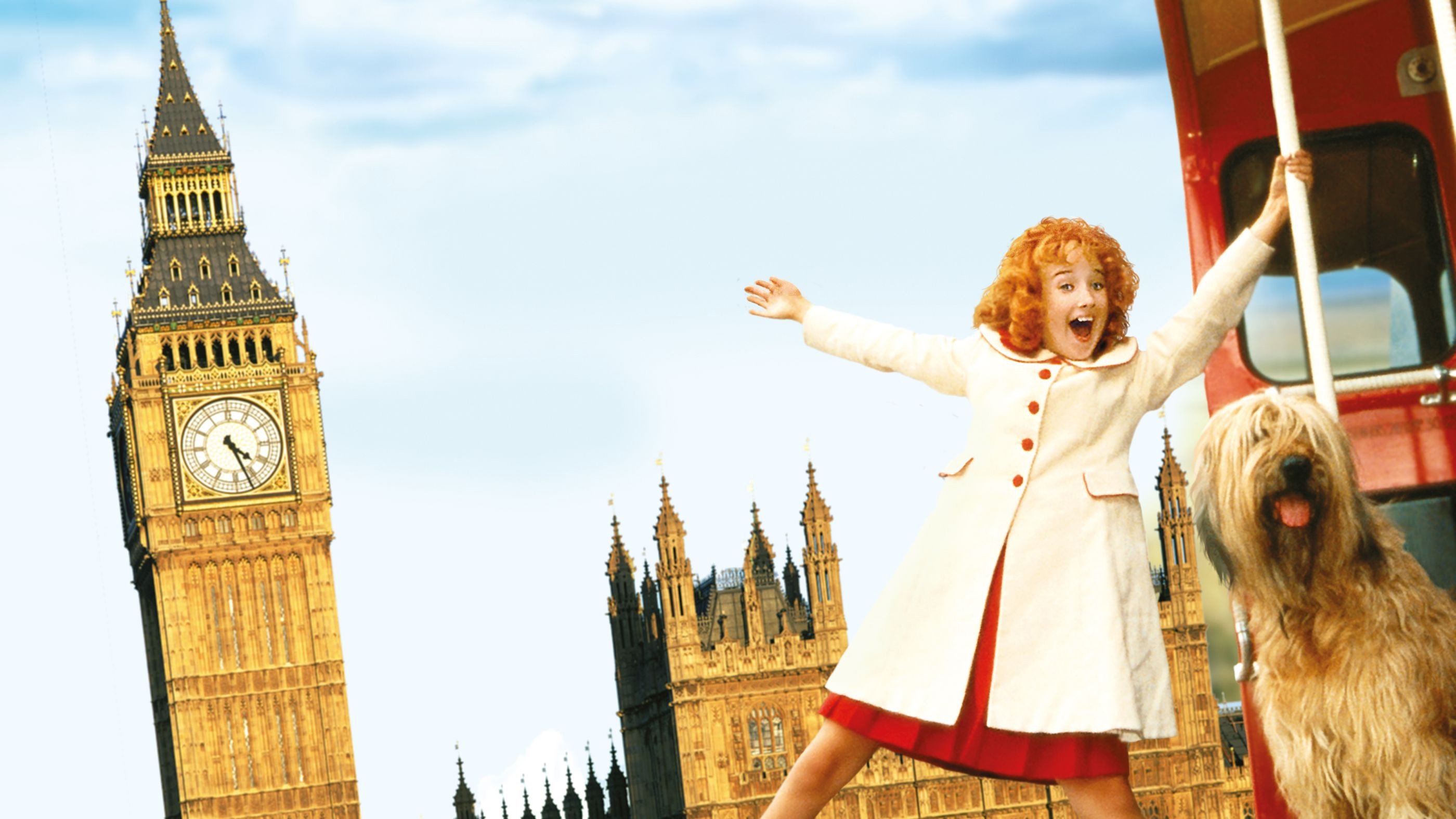 Annie: A Royal Adventure Background
