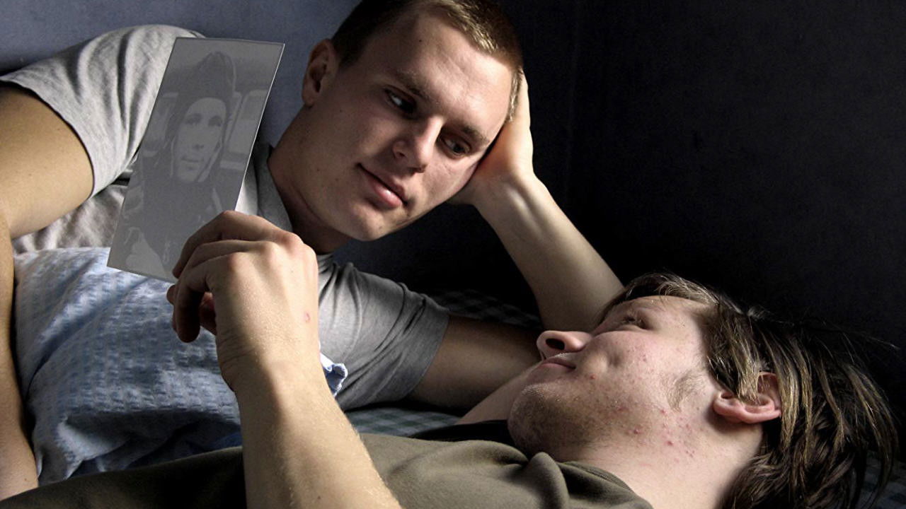 Flatmates Background