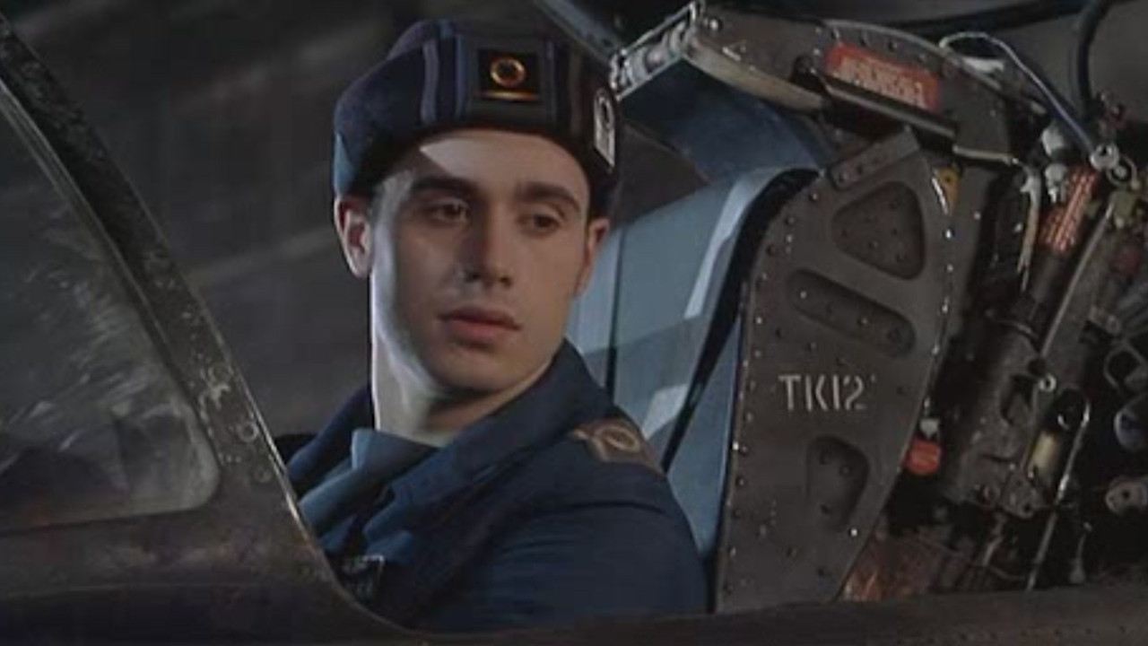Wing Commander Background