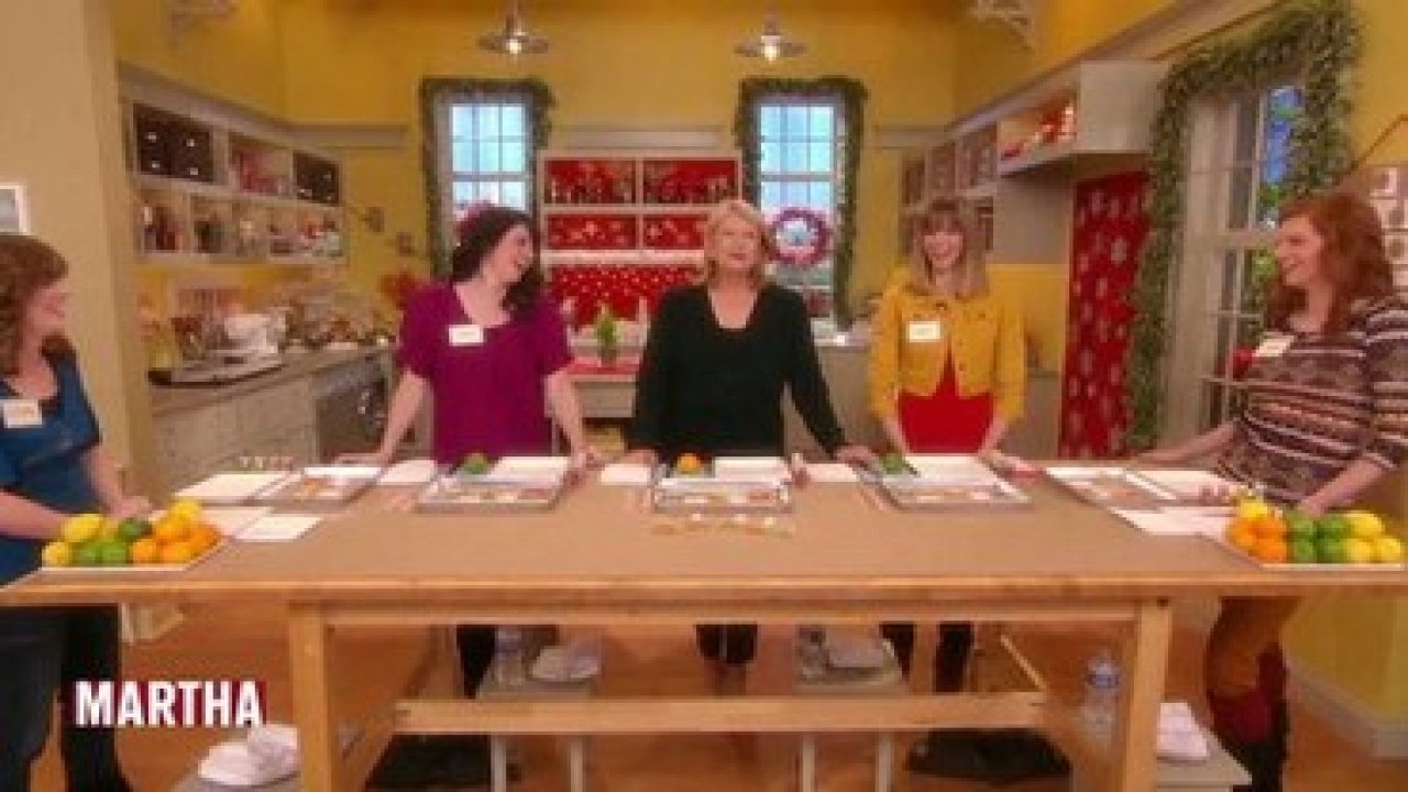 Martha Stewart Holidays: Homemade Holidays Background