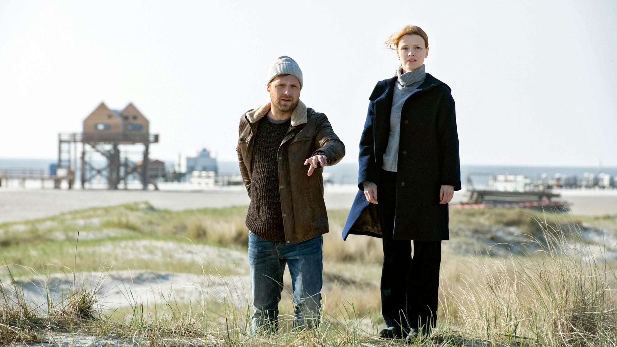 Die Toten am Meer Background
