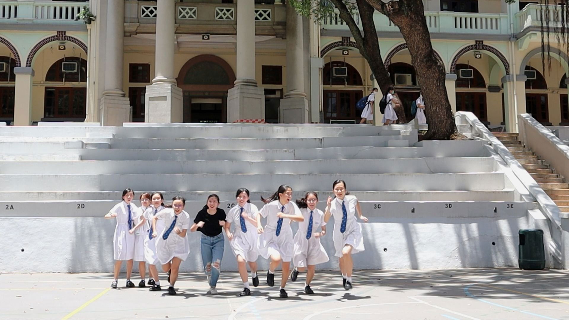 See You, My Besties Background