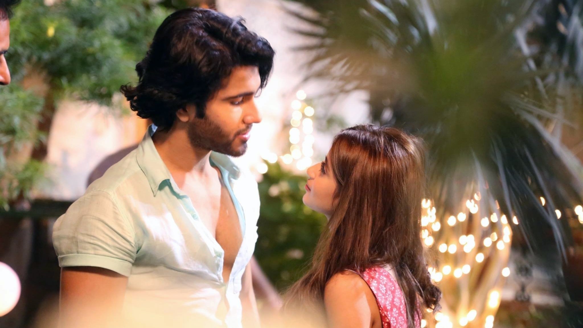 Zindagi Kitni Haseen Hay Background