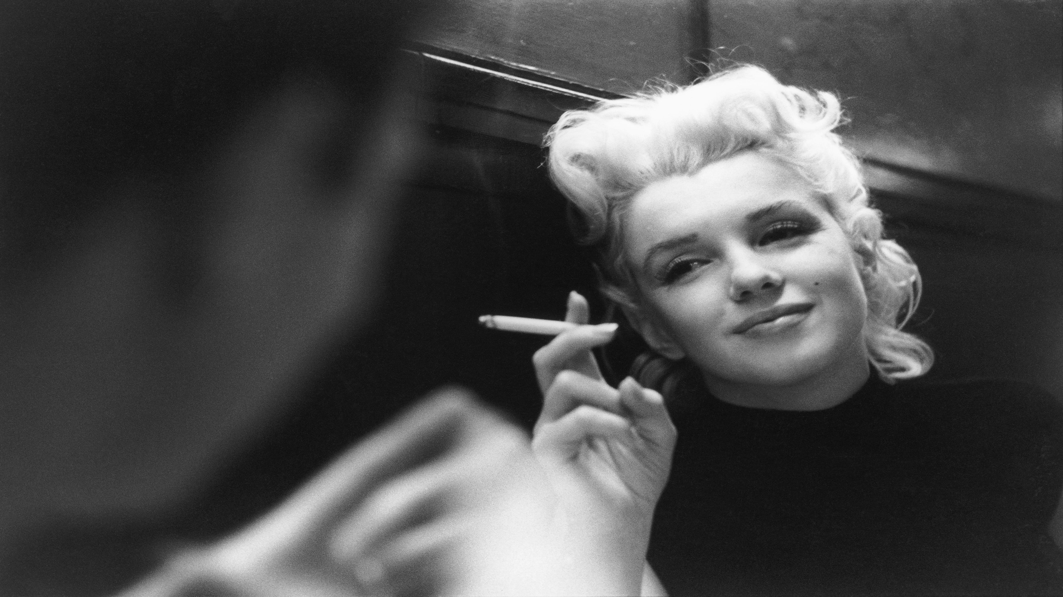Marilyn Monroe Declassified Background