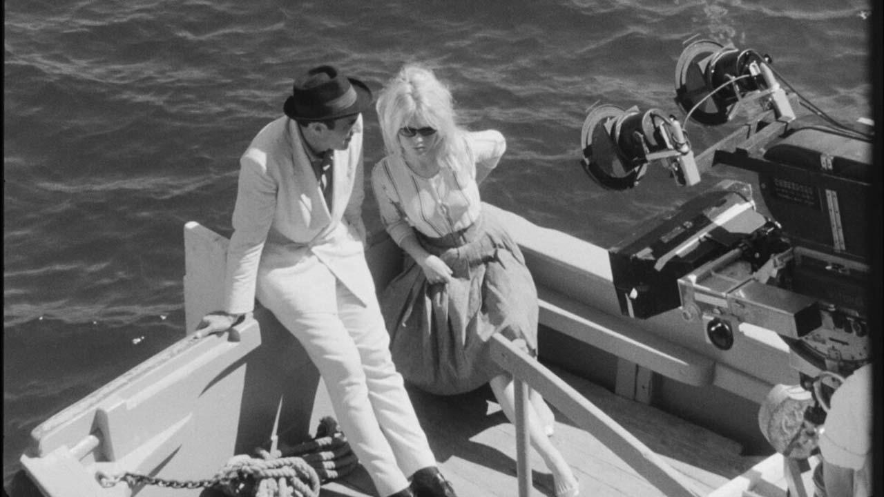Bardot et Godard Background