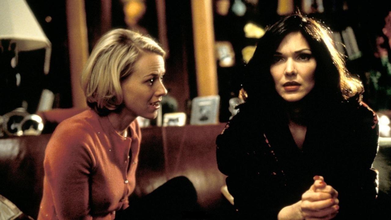 Mulholland Dr. Background