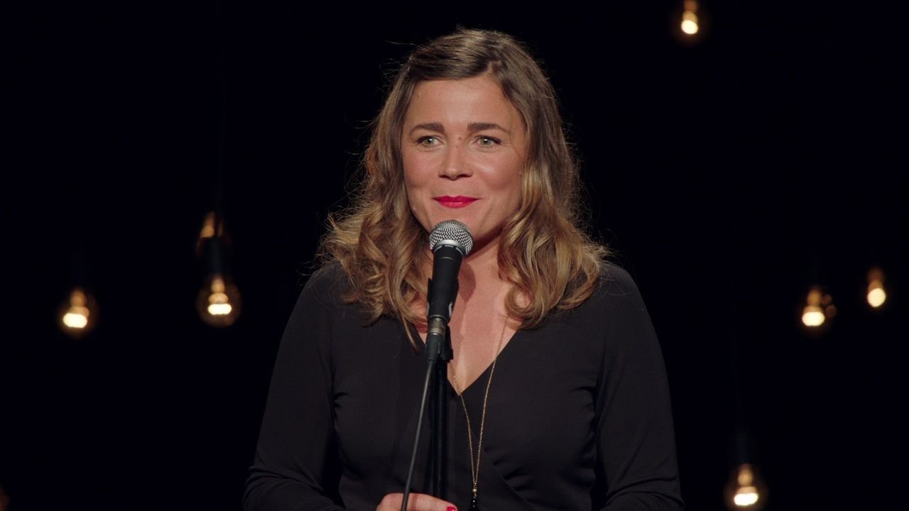 Blanche Gardin: I Talk to Myself Background