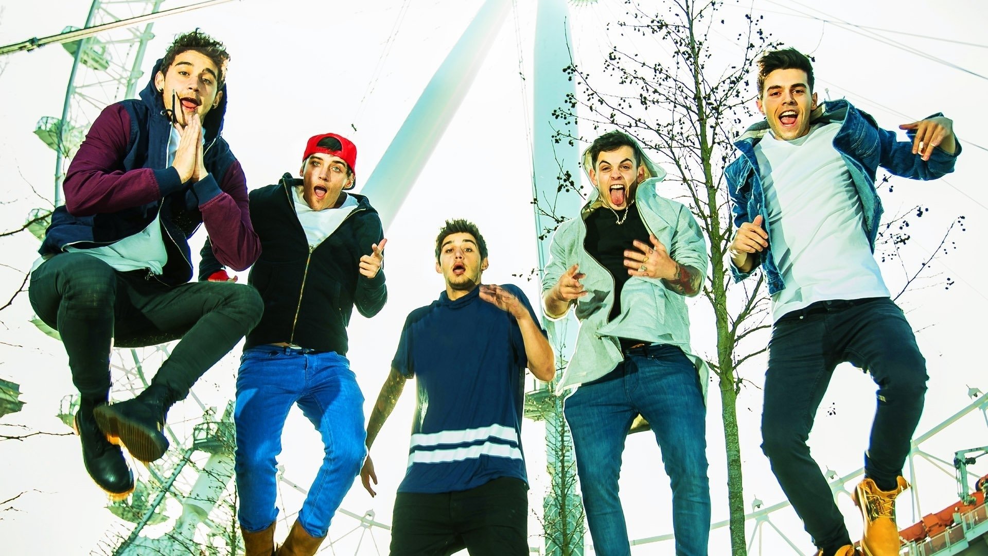 Janoskians: Untold and Untrue Background