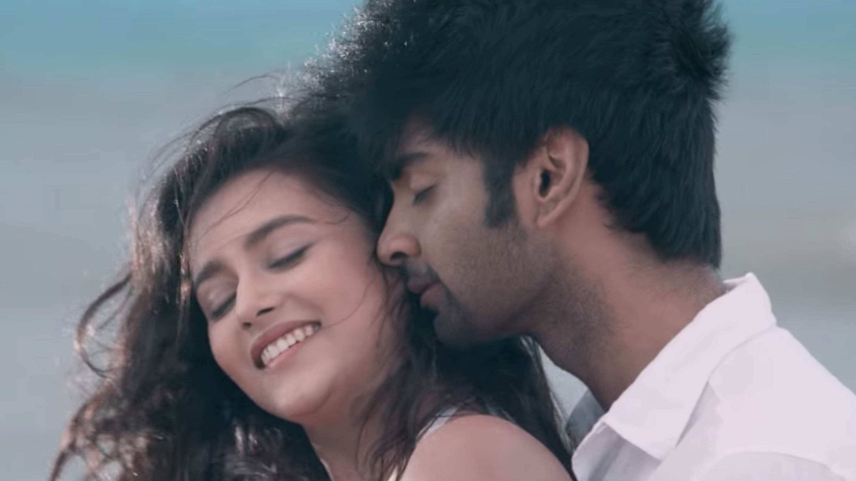 Semma Botha Aagatha Background