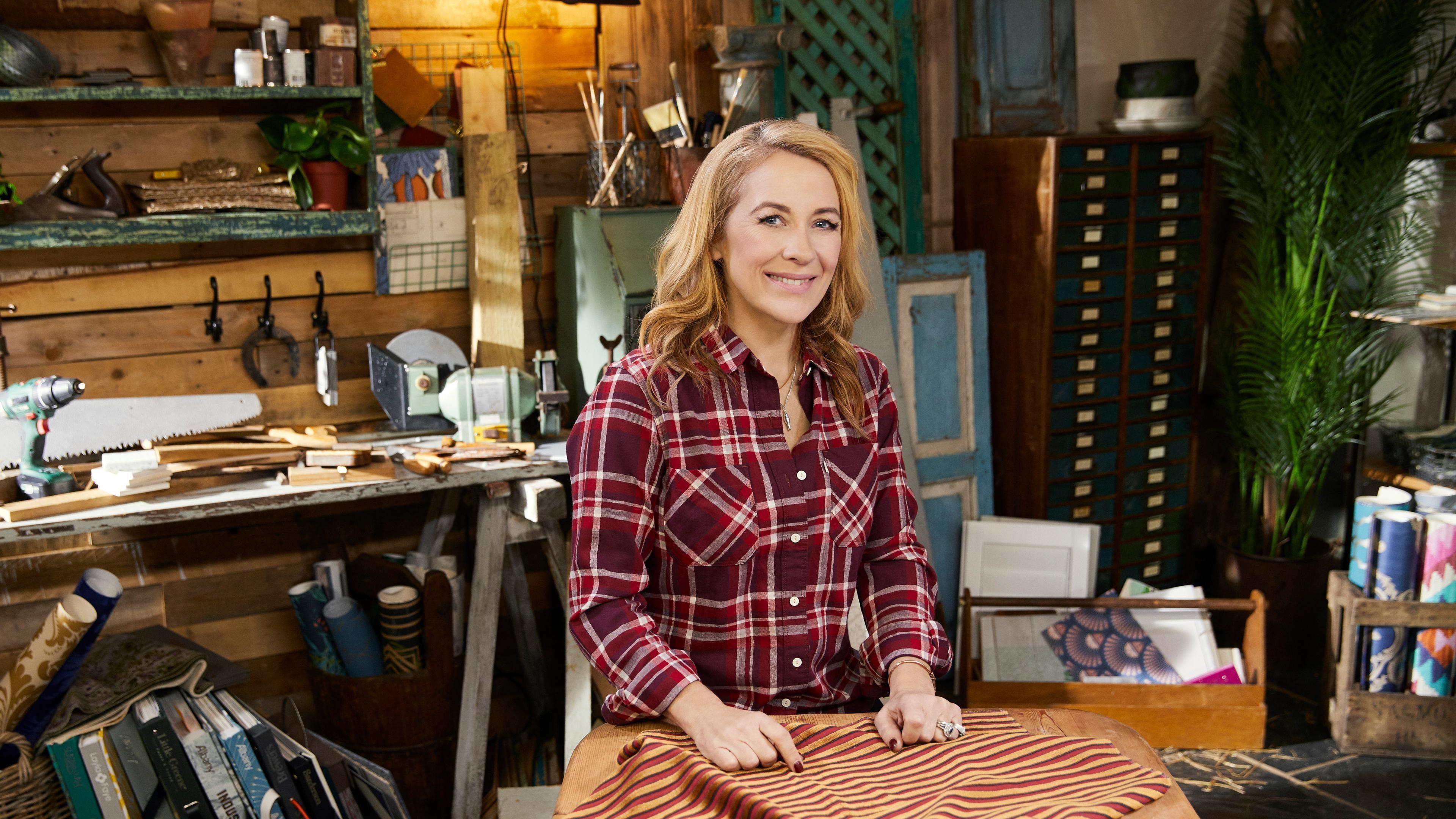 Sarah Beeny's Renovate Don't Relocate Background