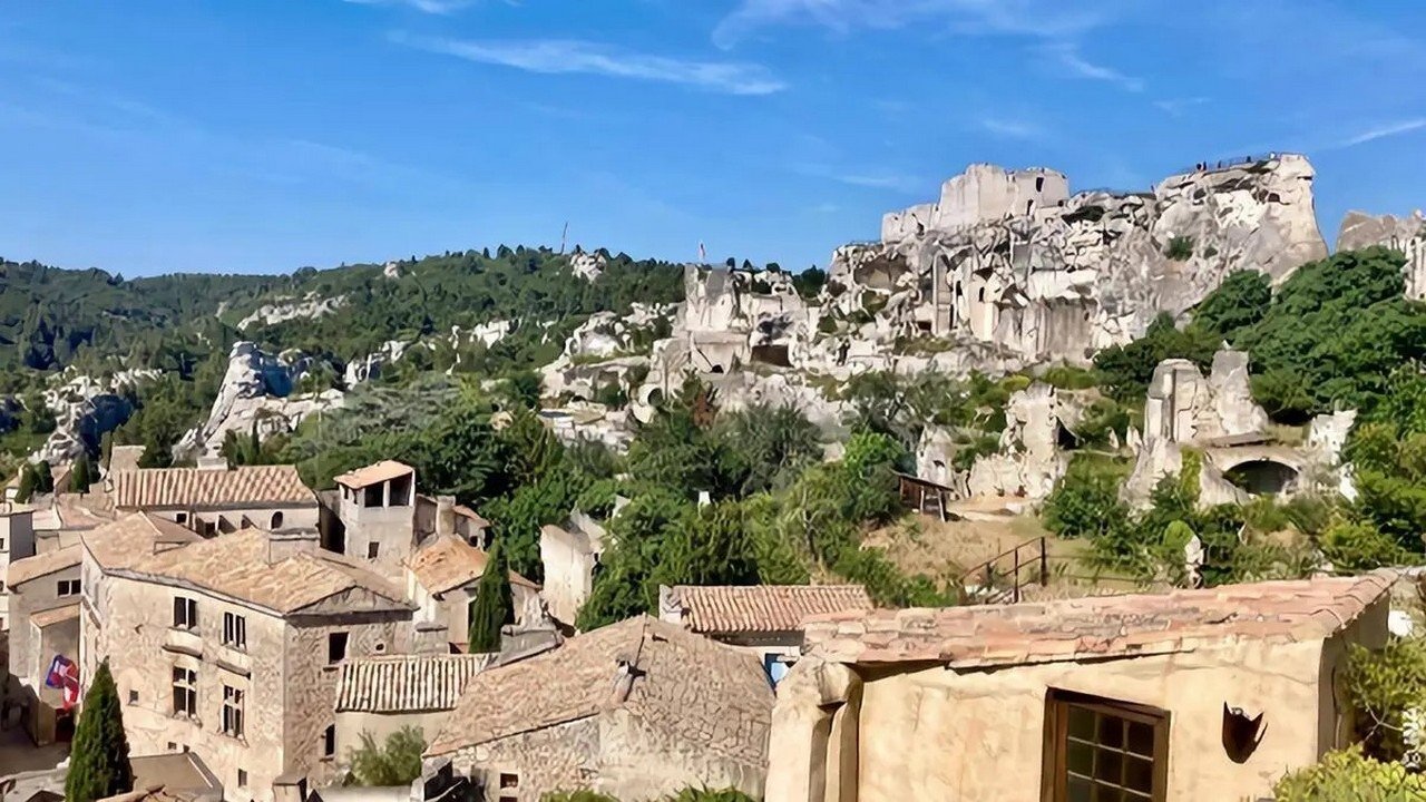 Baux-de-Provence : La cité révélée Background