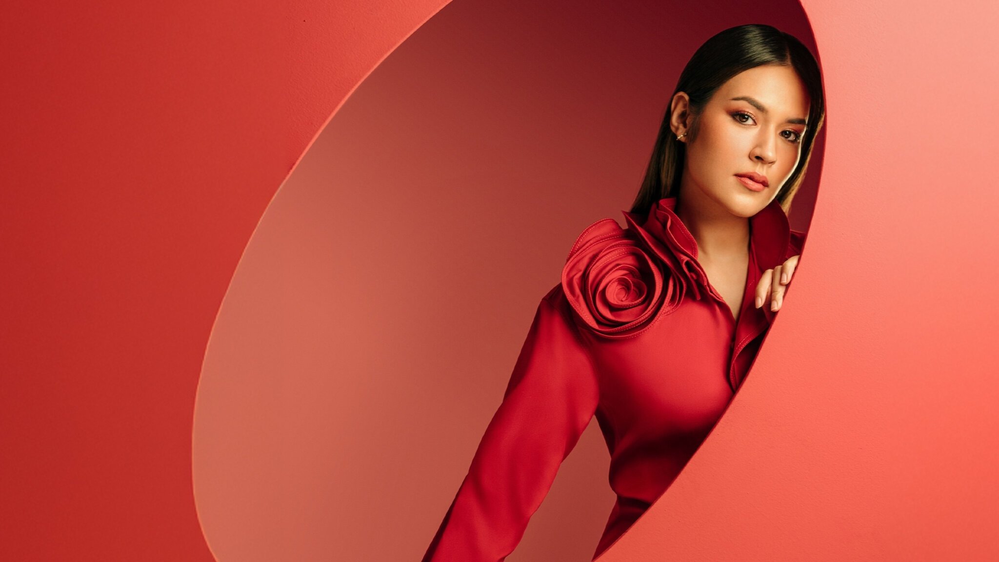 Harta Tahta Raisa Background