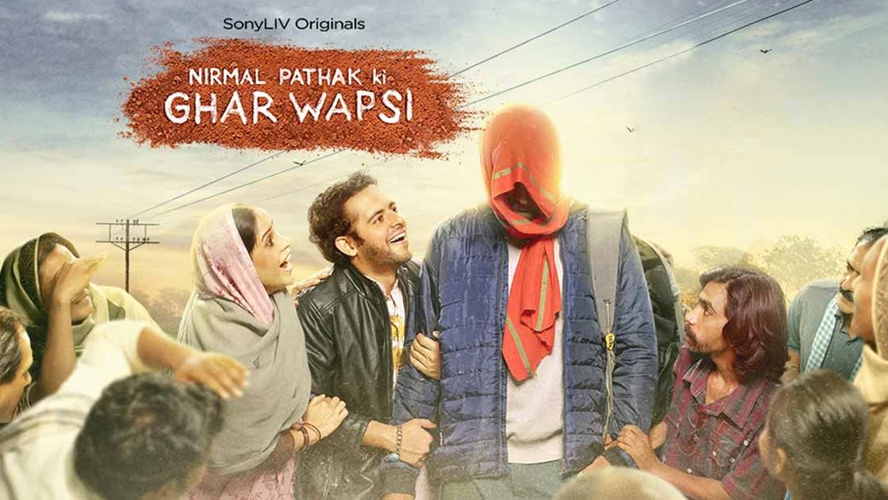 Nirmal Pathak Ki Ghar Wapsi Background