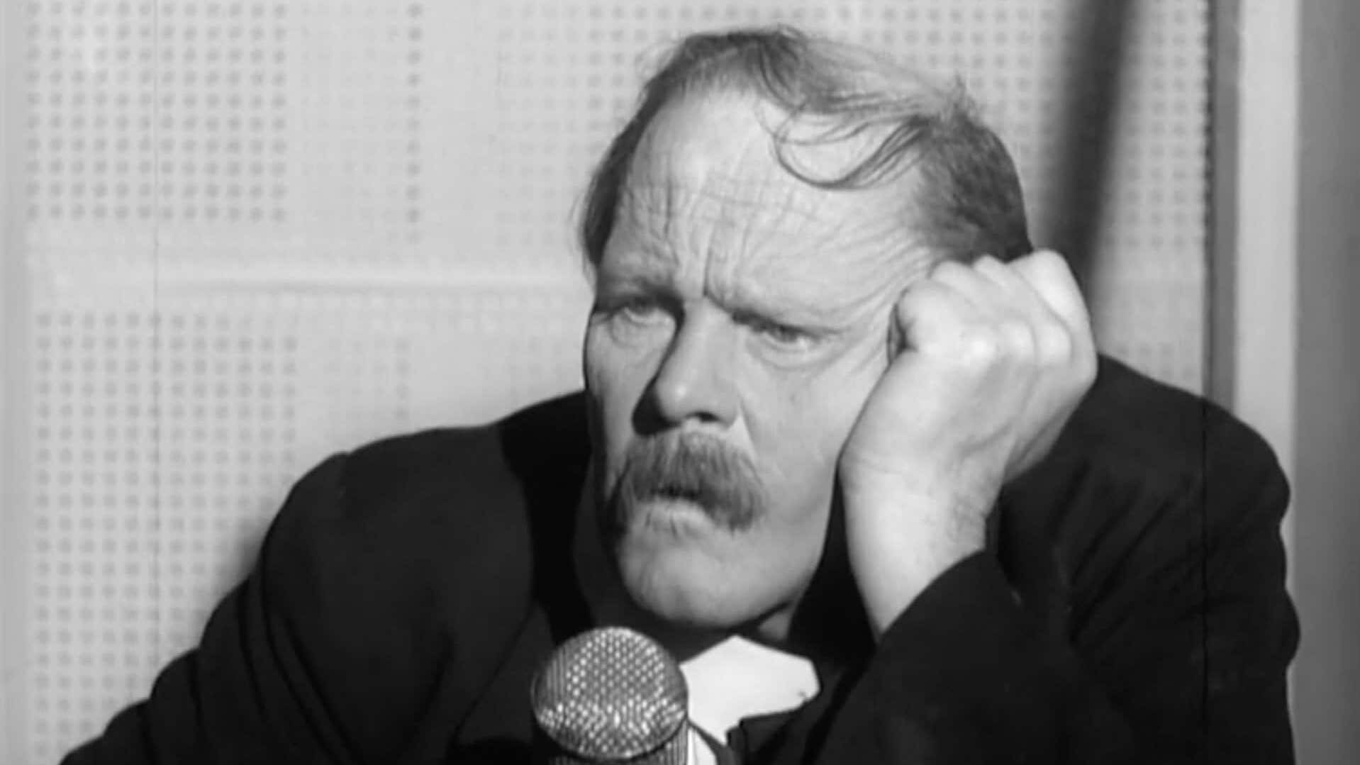 Åsa-Nisse i full fart Background