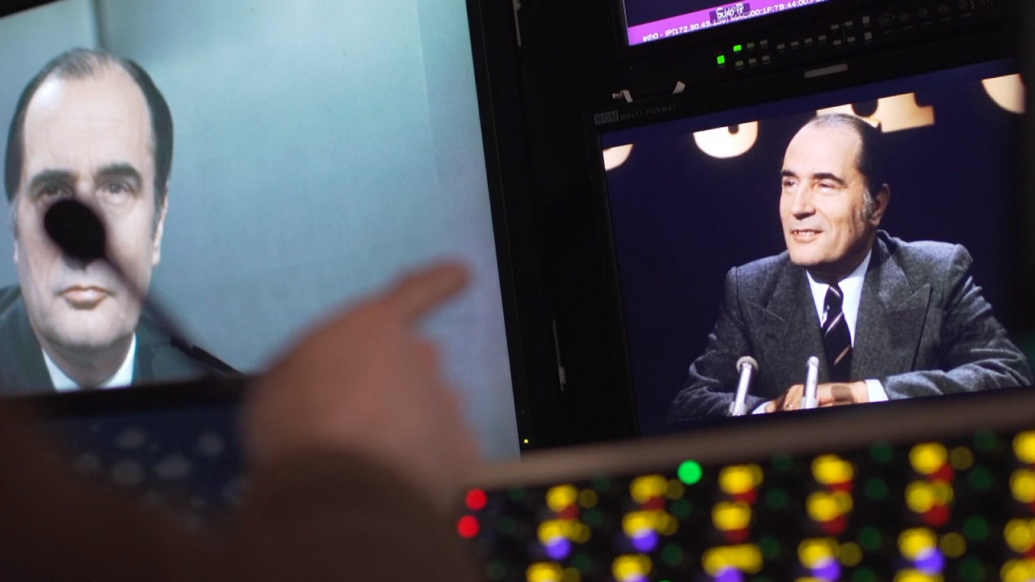Mitterrand et la télé Background