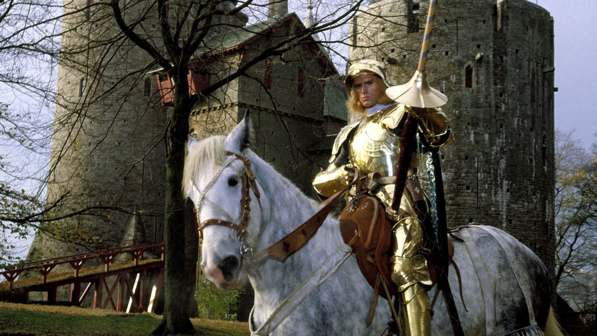 Sword of the Valiant: The Legend of Sir Gawain and the Green Knight Background