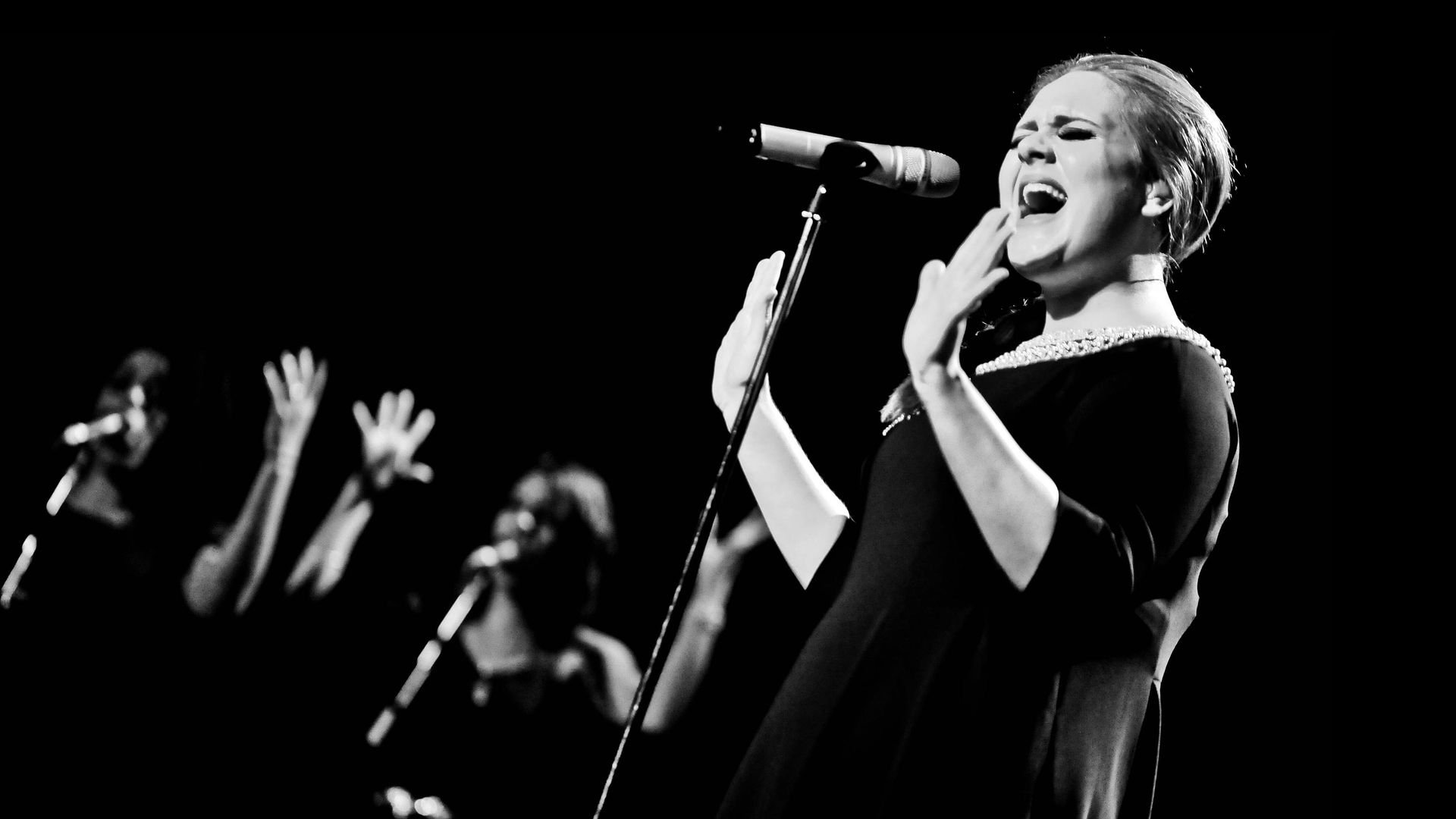 Adele: 30 Greatest Moments Background