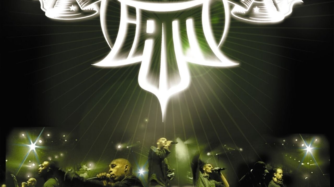 IAM Live au Dôme de Marseille Background