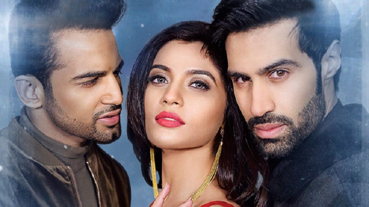 Ek Haseena Thi Ek Deewana Tha Background