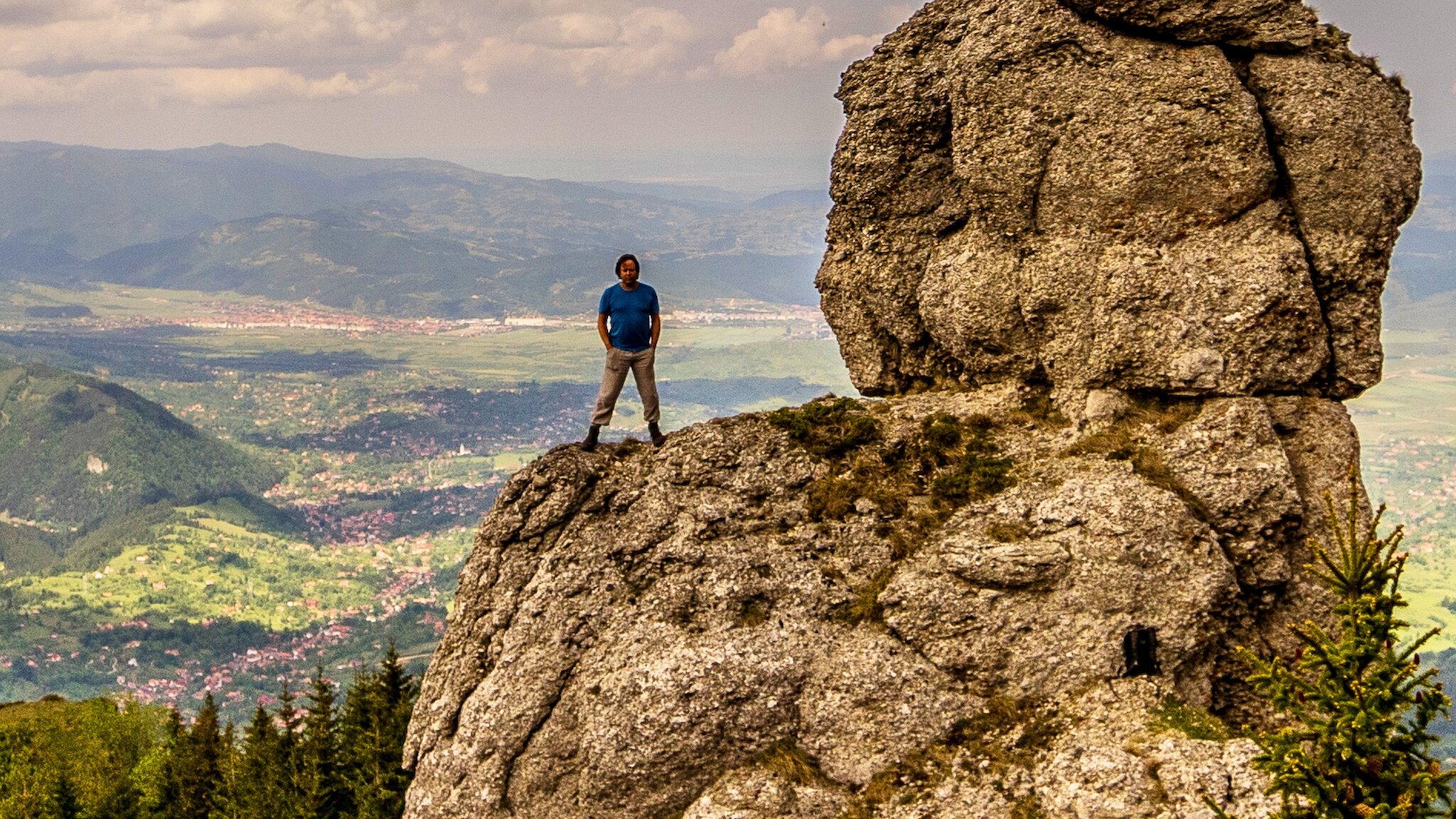 Flavours of Romania Background