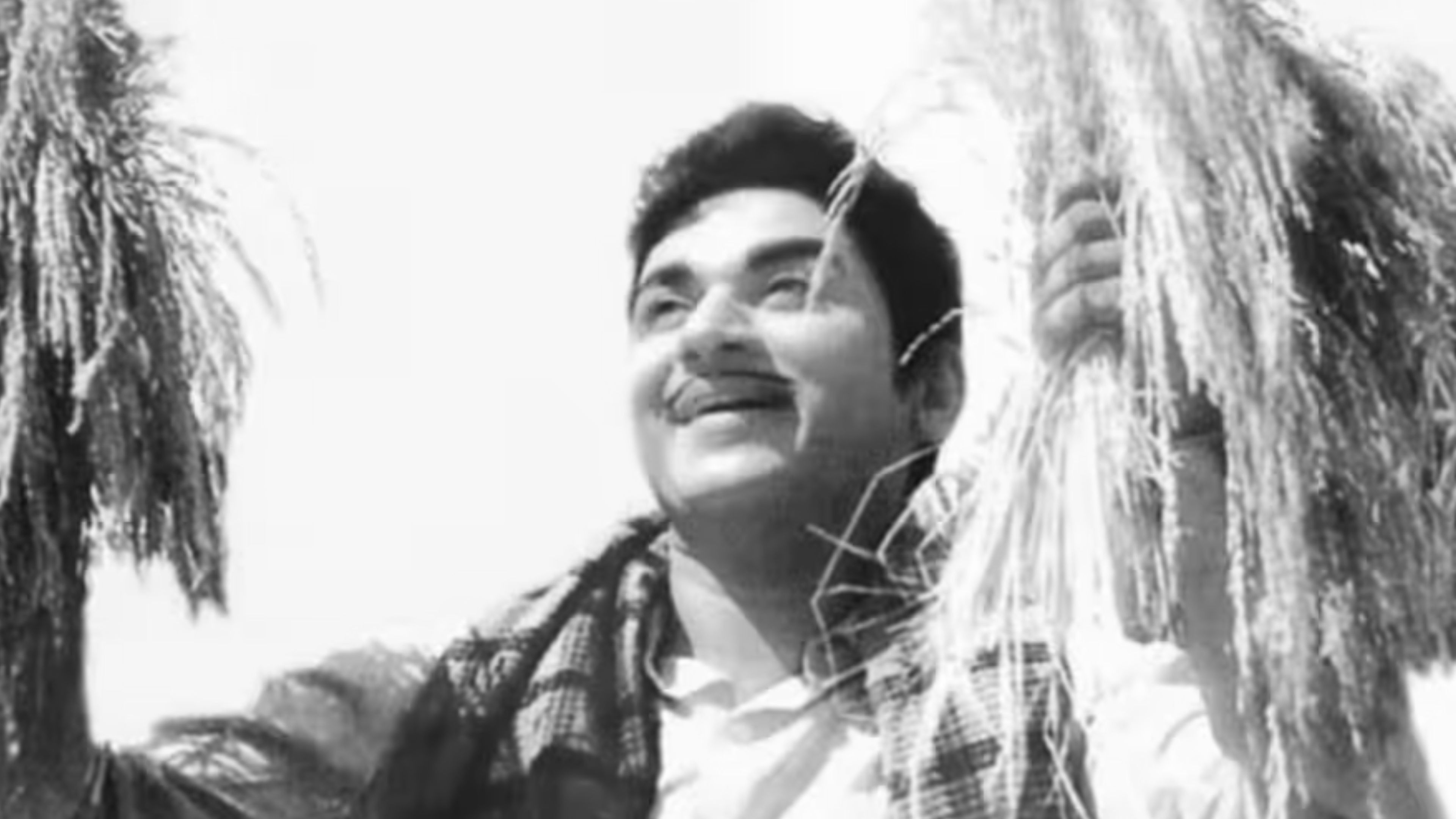 Bangarada Manushya Background