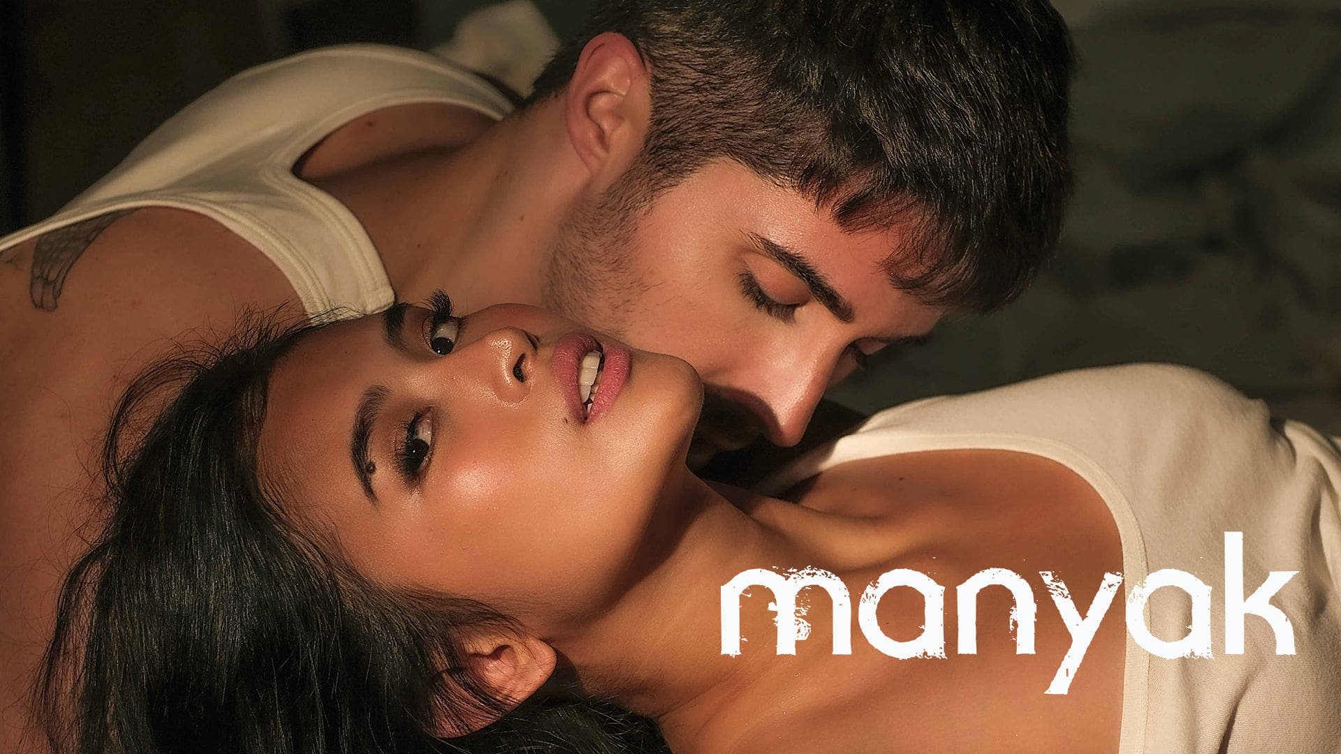 Manyak Background
