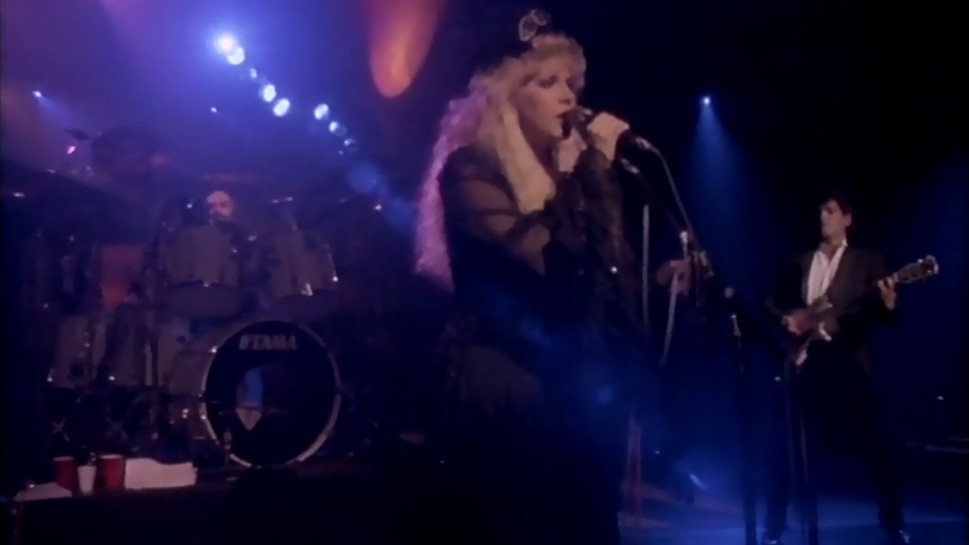 Fleetwood Mac: Tango in the Night Background